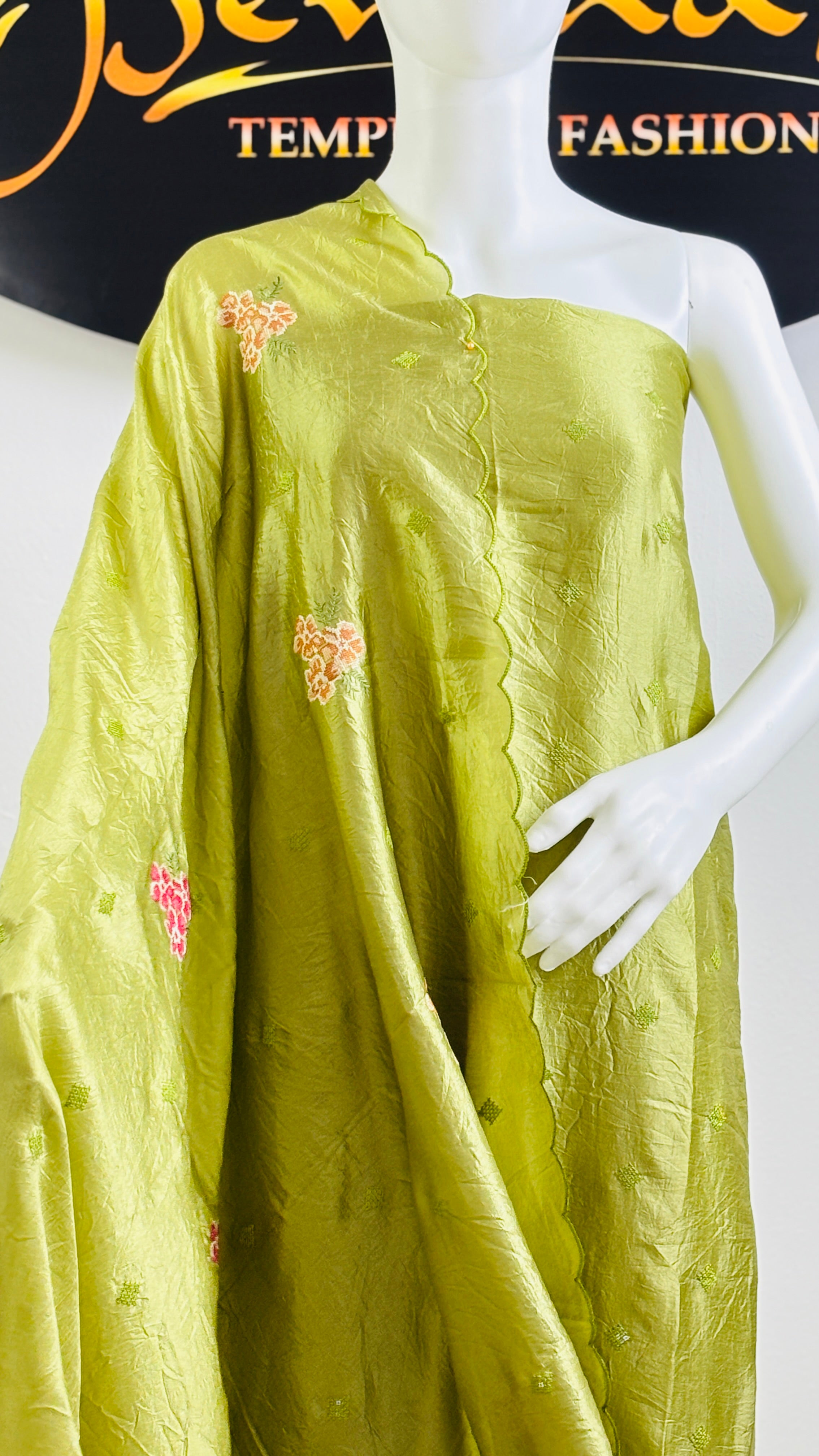 CRUSHED SEMI TUSSAR-BCA1008