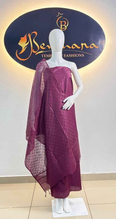 SEMI TUSSAR  - BCA1017